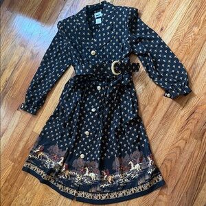 Leslie Fay blue with Gold Fleur-de-Lis Print